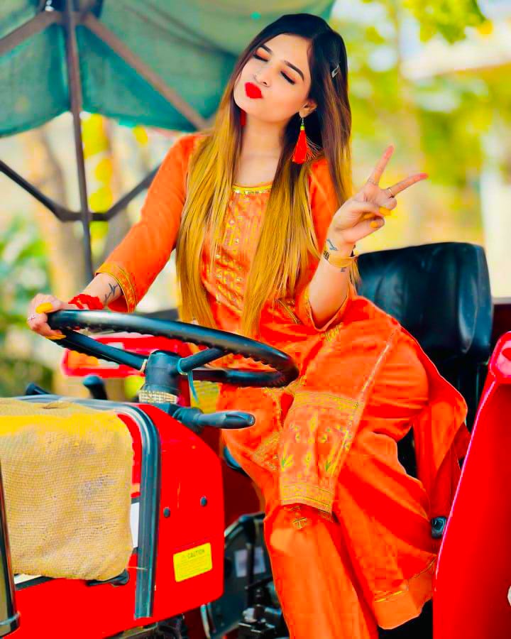 dp for whatsapp profile for girl in punjabi​