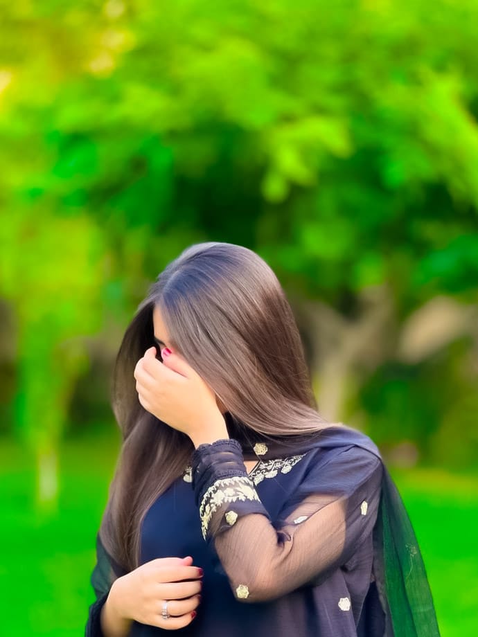 fb dp for girl hidden face​