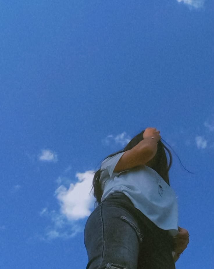 new cute girl dp for facebook with hidden face​